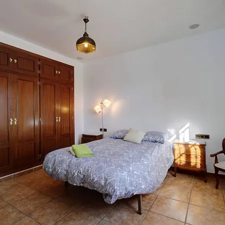 With 6 Bedrooms In Ronda, With Wonderful Mountain View, Private * Ronda